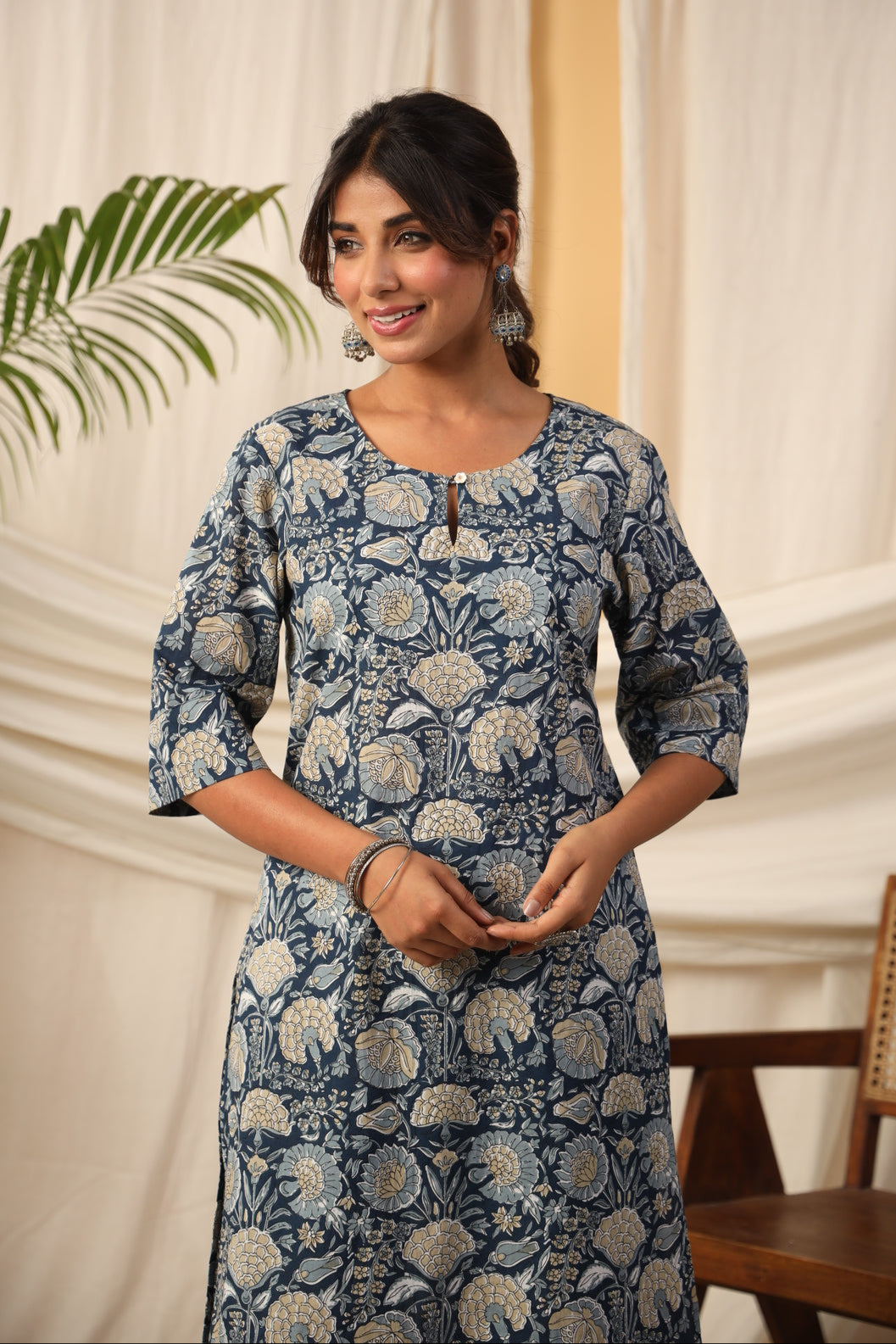 BLUE FLORAL PRINTED KURTA SET