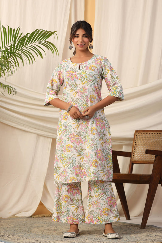 WHITE FLORAL PRINTED KURTA SET